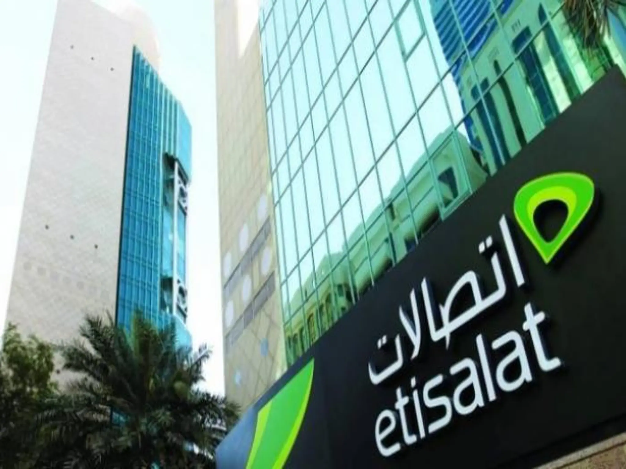 Etisalat offers iPhone 13 in flexible installments