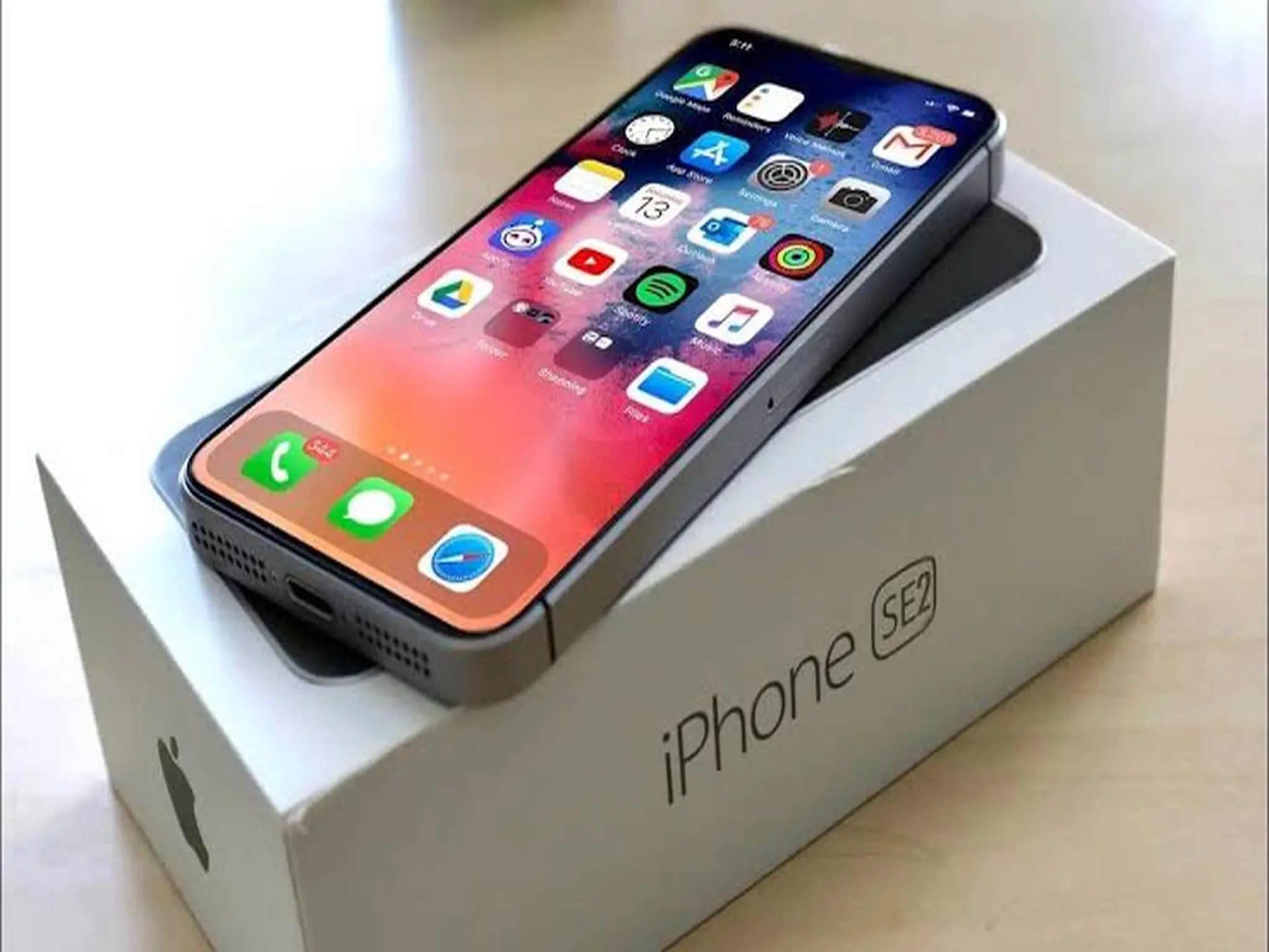 مزايا وعيوب موبايل iPhone SE4 الجديد من شركة آبل 2023