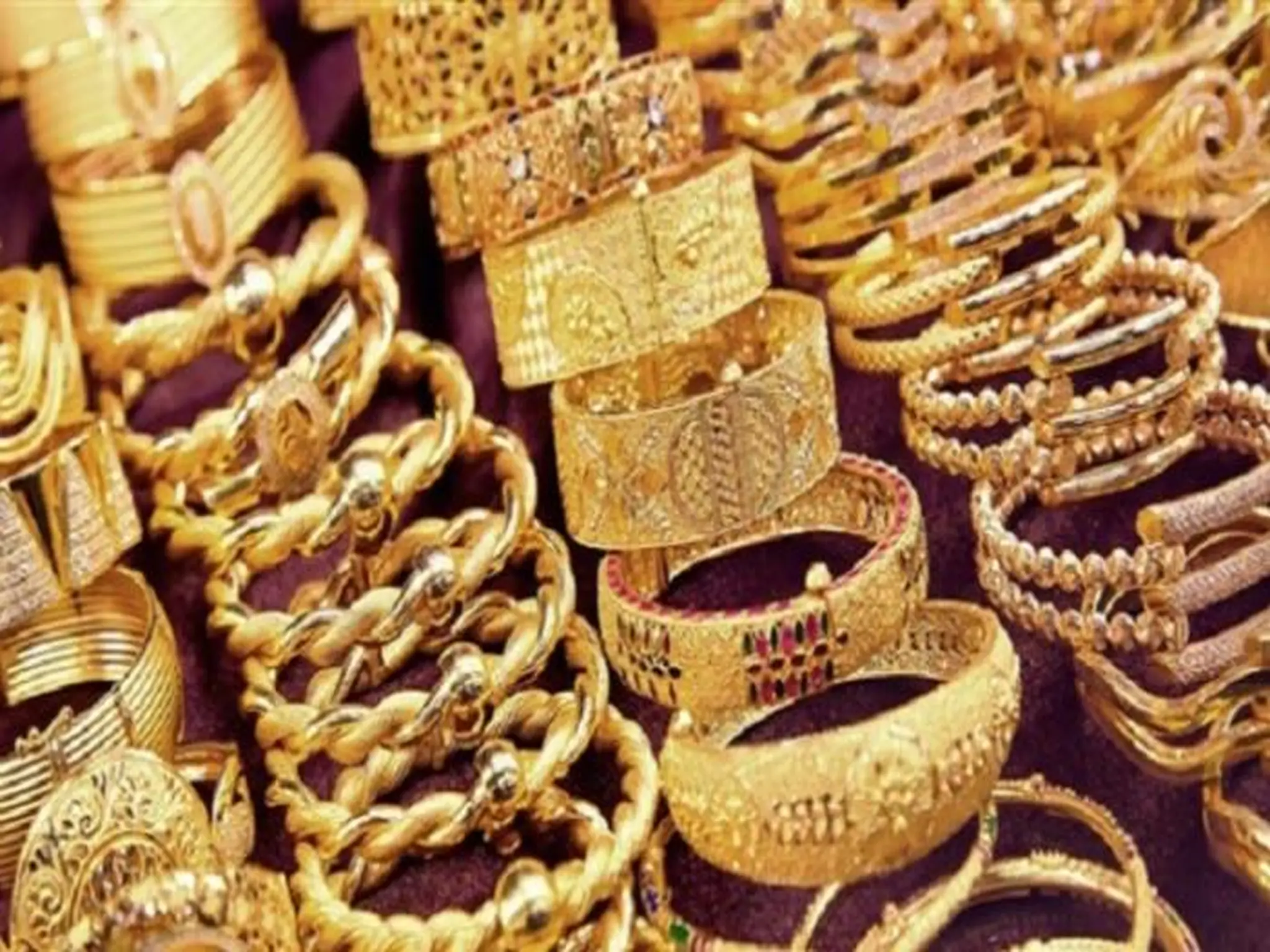 Gold prices in the United Arab Emirates today sunday 7 April 2023 in all calibres