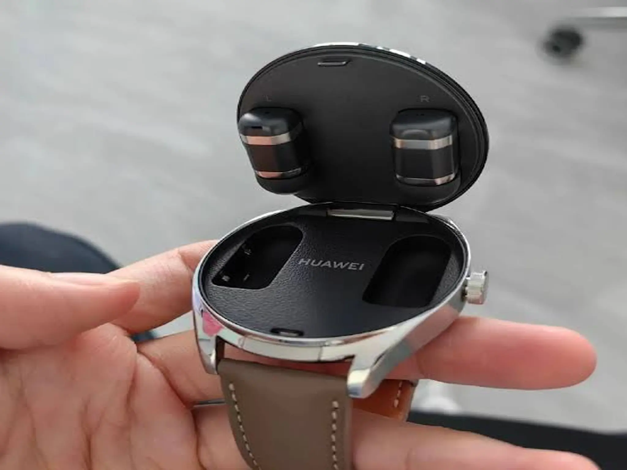 مزايا وعيوب ساعة Huawei Watch Buds أحدث إصدار من هواوي