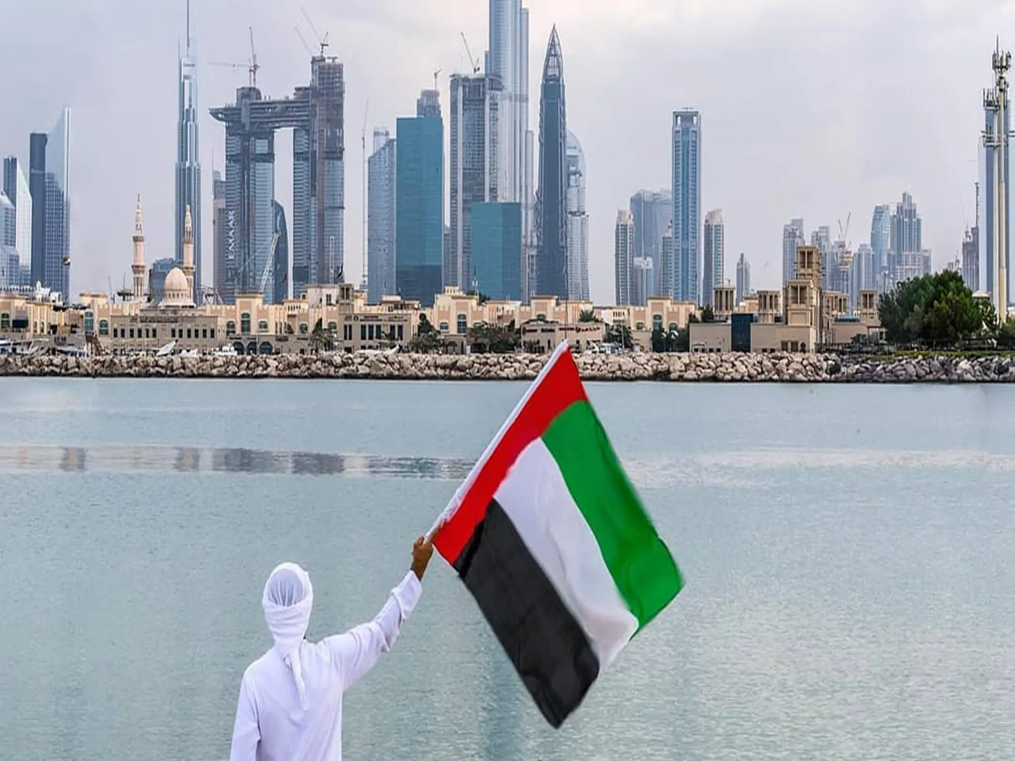 UAE announces that top students will be given Golden Visa