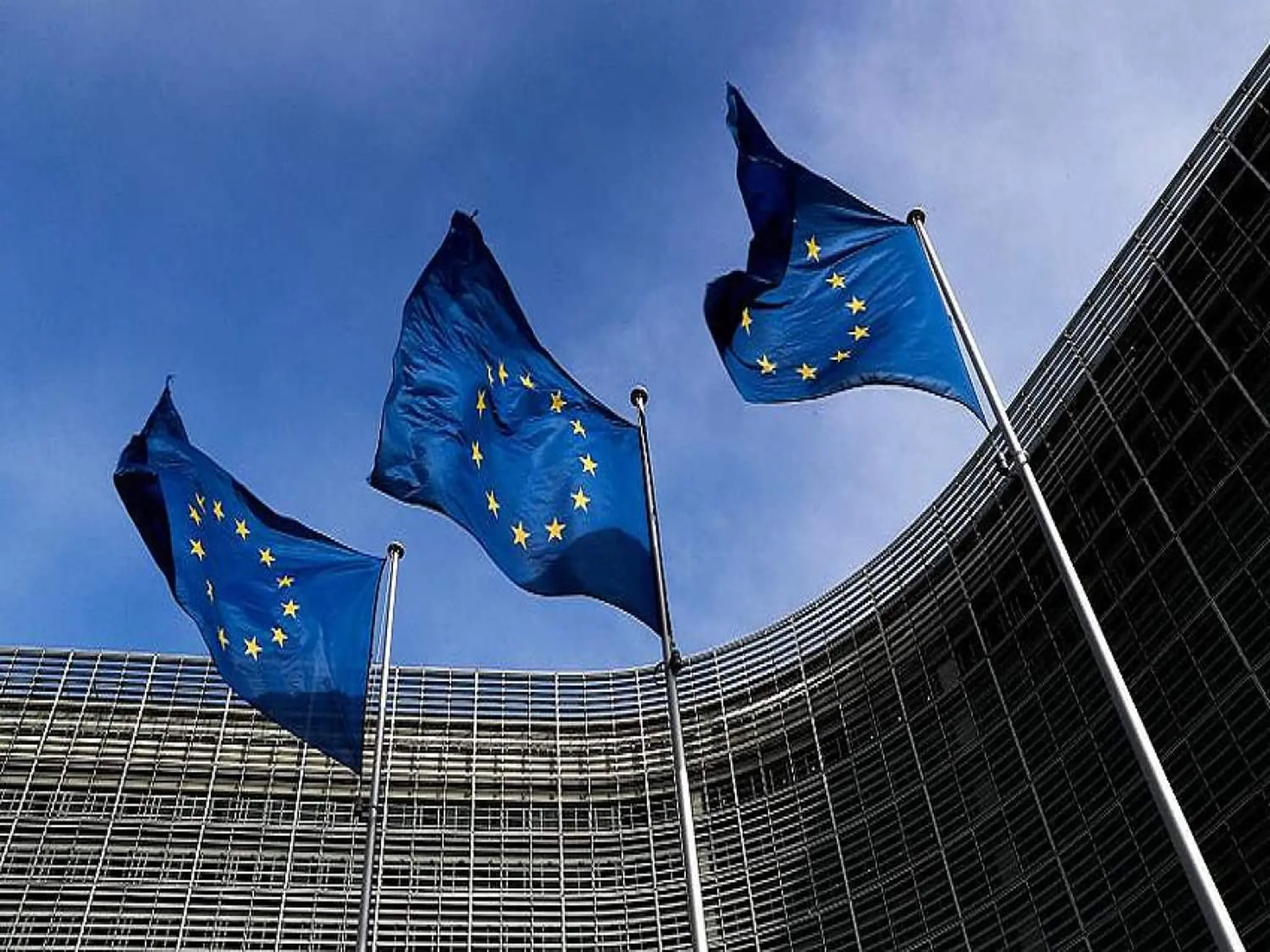 المجلس الأوروبي يعلن عن تسهيلات للسفر داخل دول الإتحاد الأوروبي