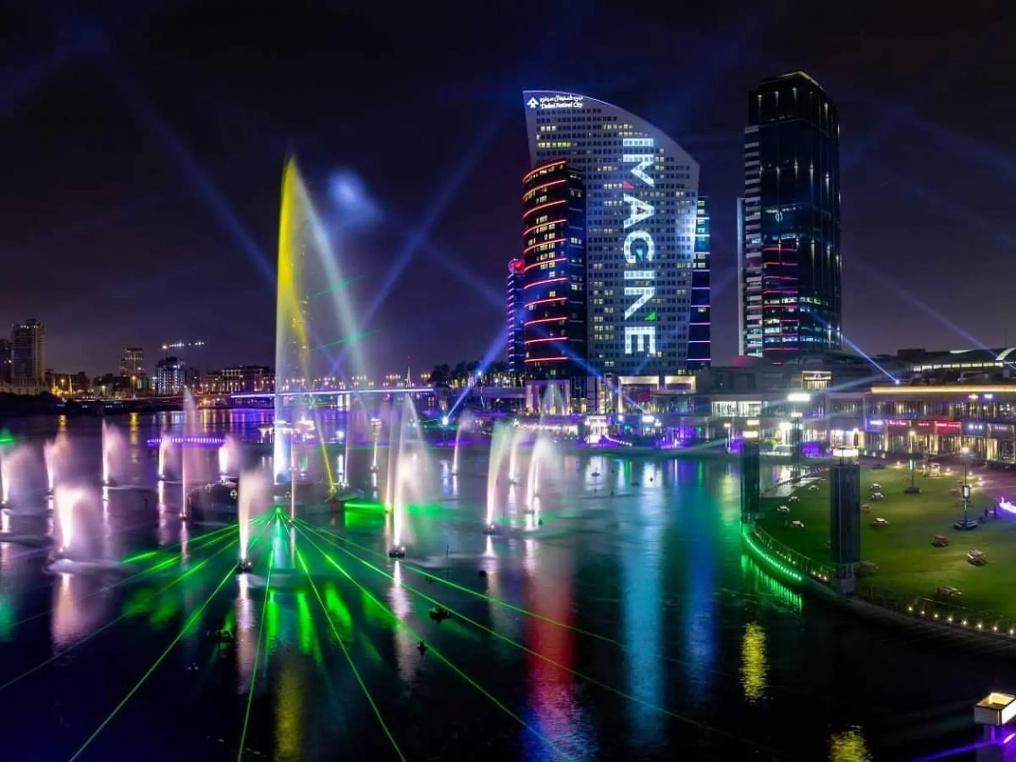 Dubai: Announcing the city's willingness to celebrate the New Year