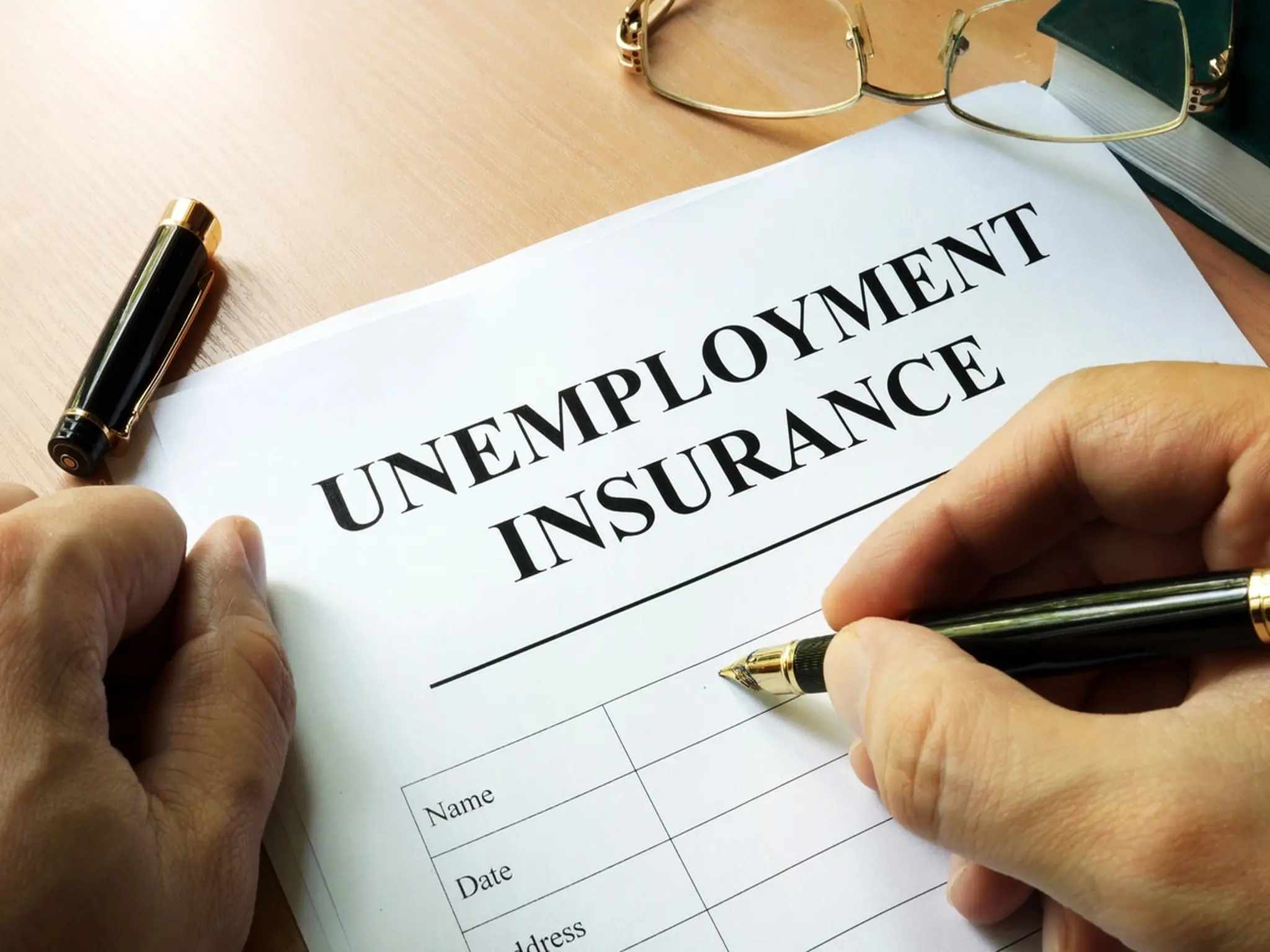 اجراءات التسجيل في نظام التأمين ضد التعطل عن العمل في الإمارات وقيمة التعويضات والغرامات 