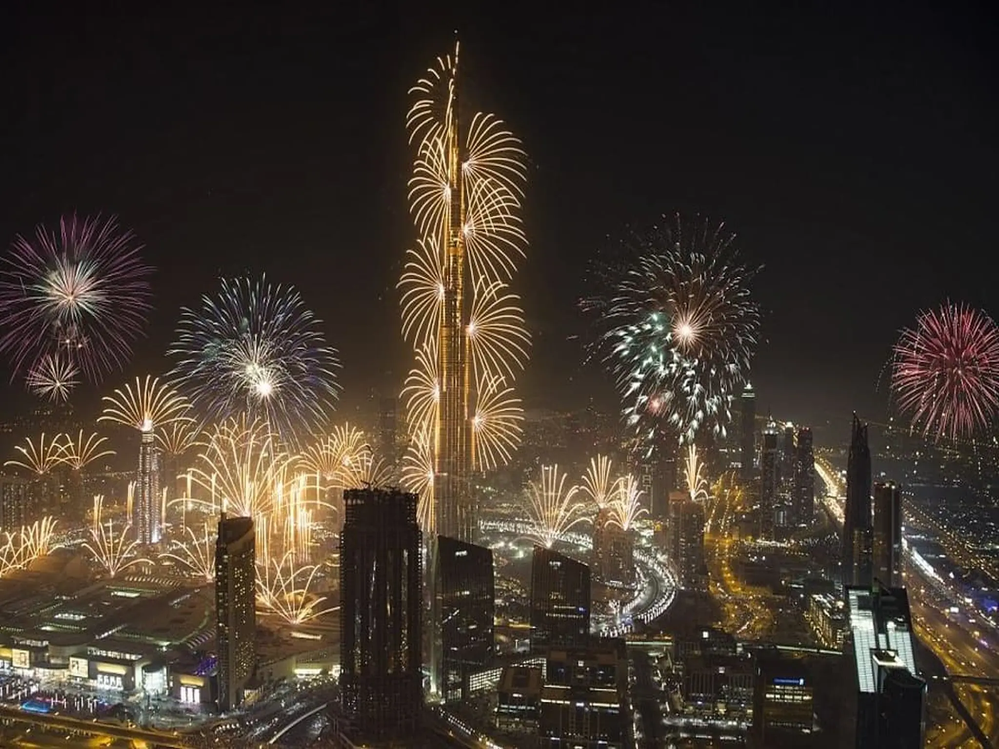 The UAE announces a 3-day holiday in addition to the New Year holiday