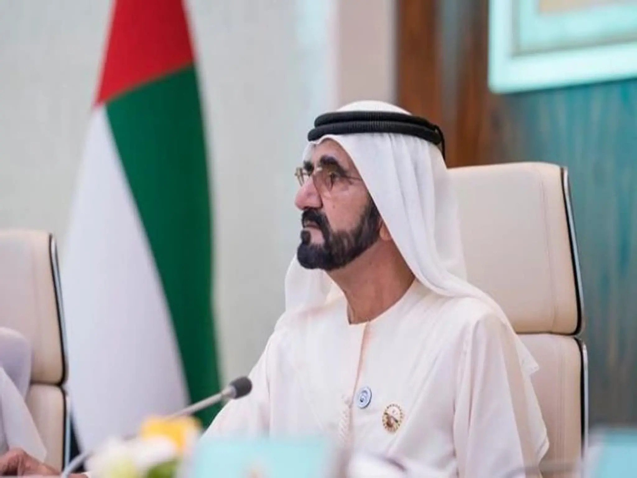 The UAE announces new work permits for residents