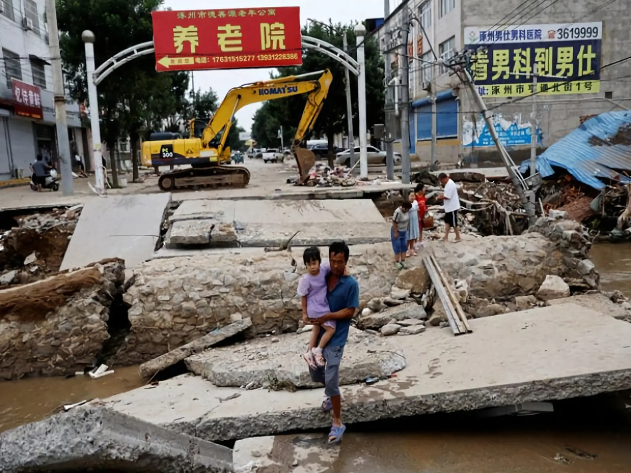 إنزلاق أرضي في جنوب غرب الصين يتسبب في وفاة 47 شخص