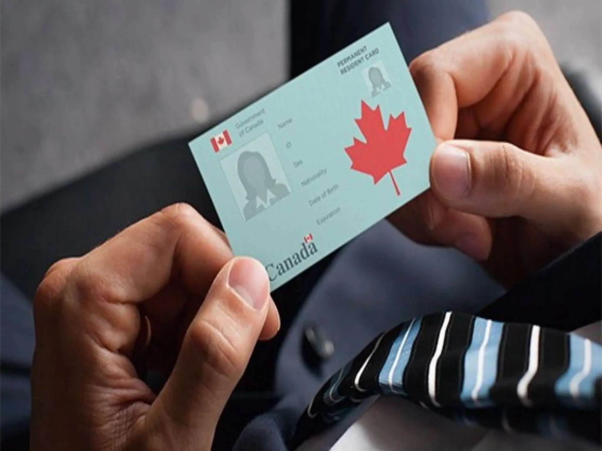 أسرع طريقة للحصول على الإقامة الدائمة في كندا 2024