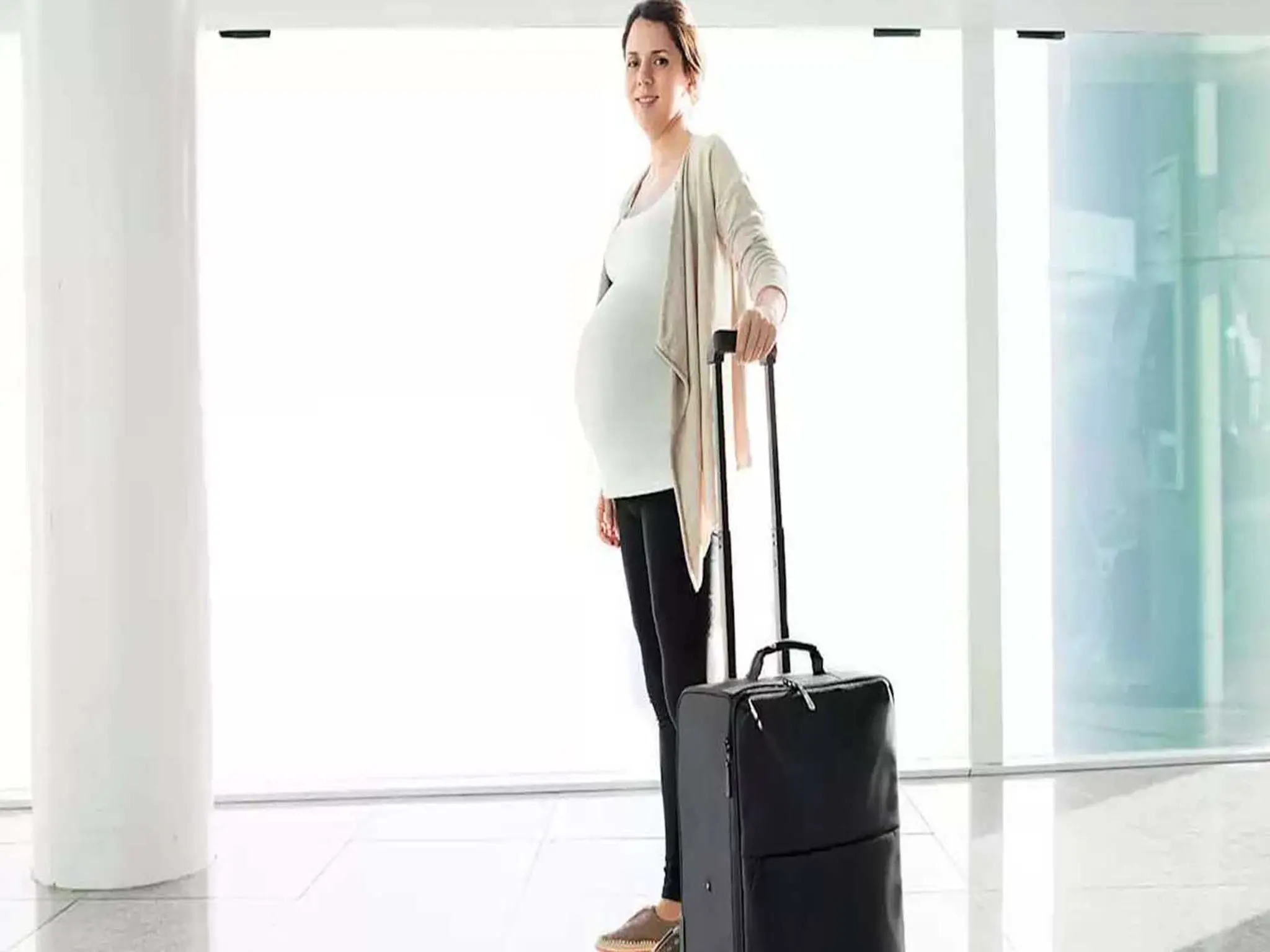 The Emirates sets rules and guidelines for pregnant women to travel through its airlines