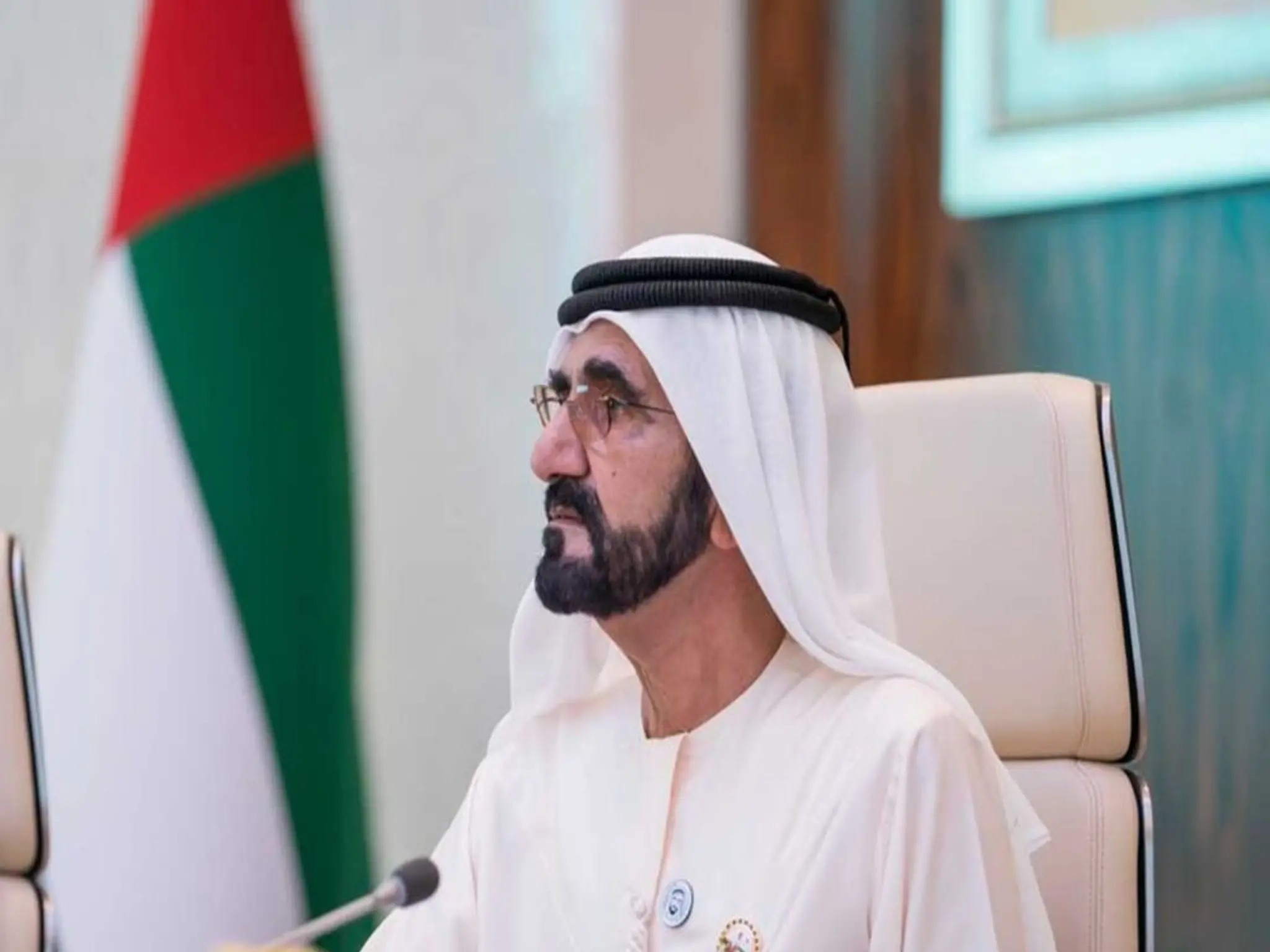 UAE issues a decision regarding some expatriates working in the country