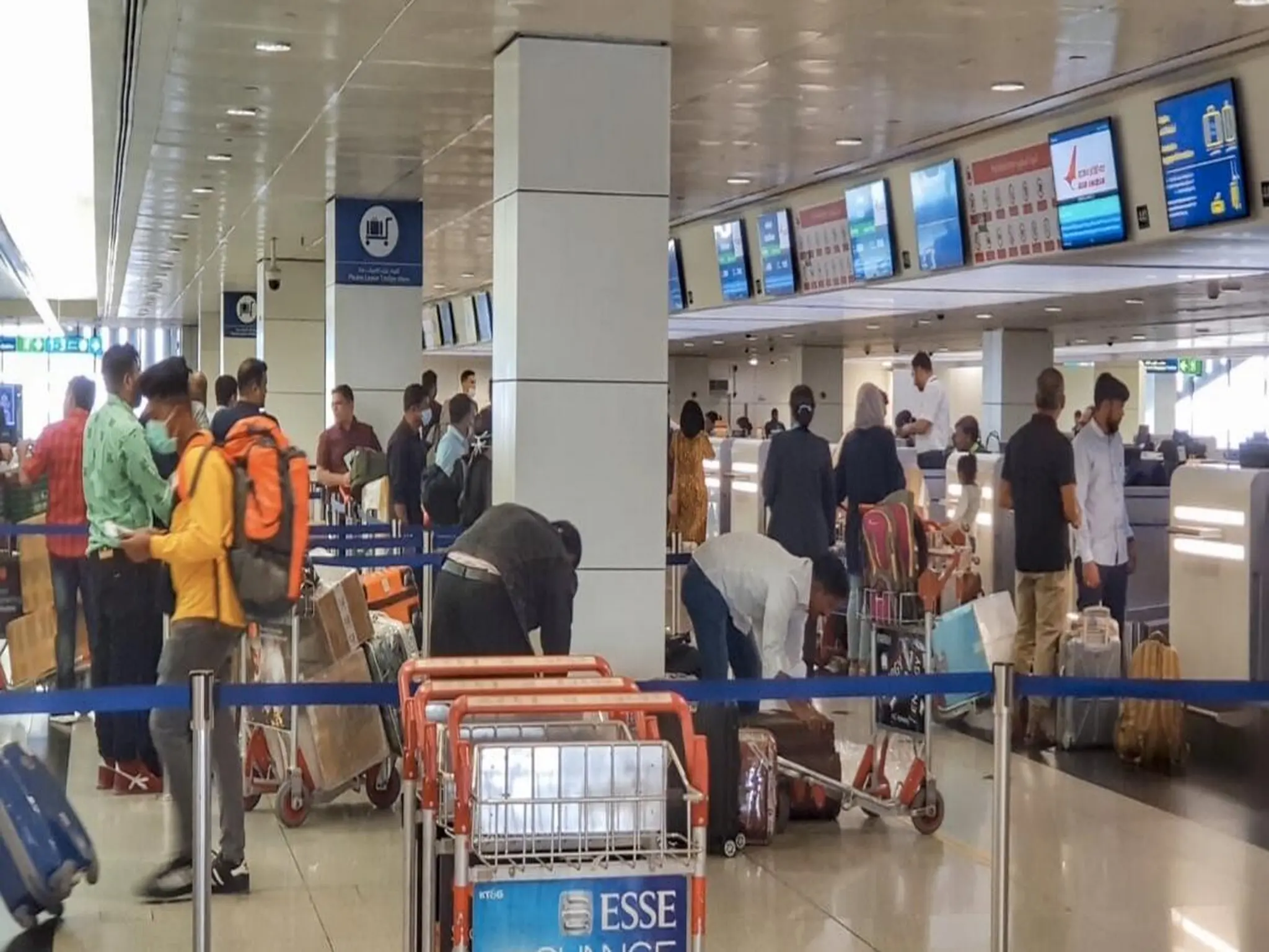 مطار دبي يصدر بيان هام للمسافرين بشأن تأخير بعض الرحلات الدولية