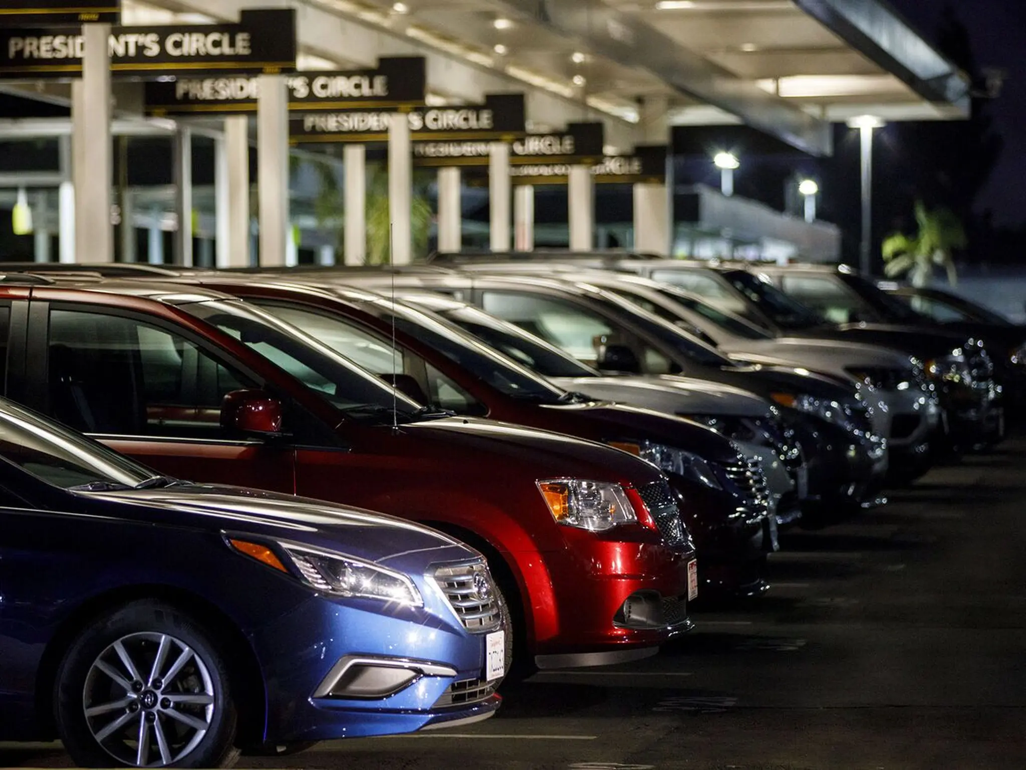 The best time to buy used cars in the UAE with a discount of more than 15%