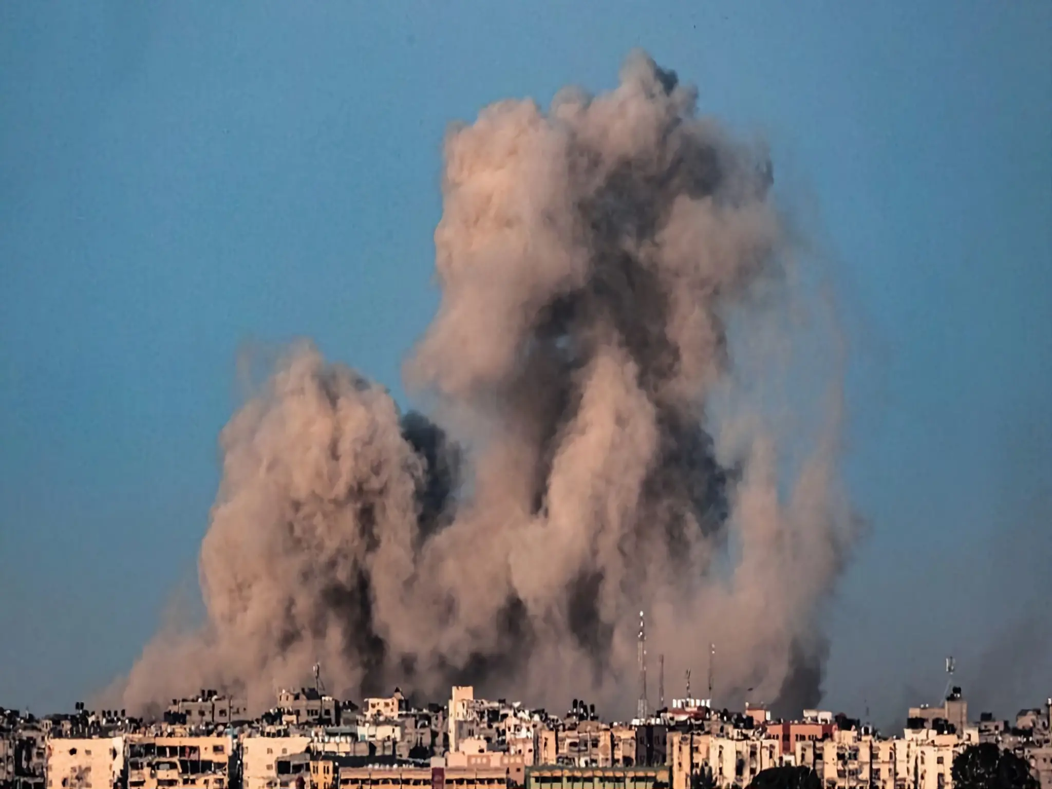 إسرائيل تتوعد بشن هجوم بري على رفح رغم مفاوضات التوصل لهدنة جديدة مع حماس