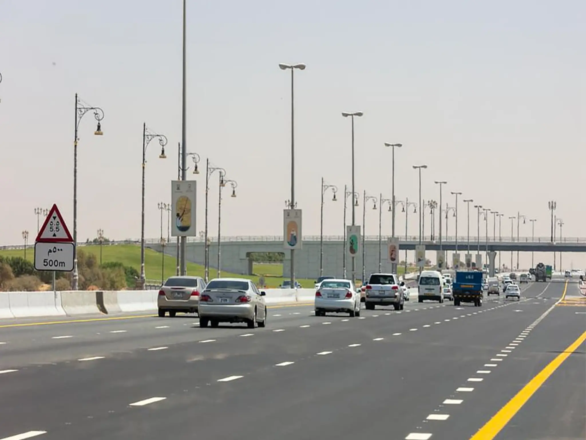 تنبيه مروري في الإمارات: اغلاق طريق رئيسي في أبو ظبي جزئيا لمدة 3 أيام
