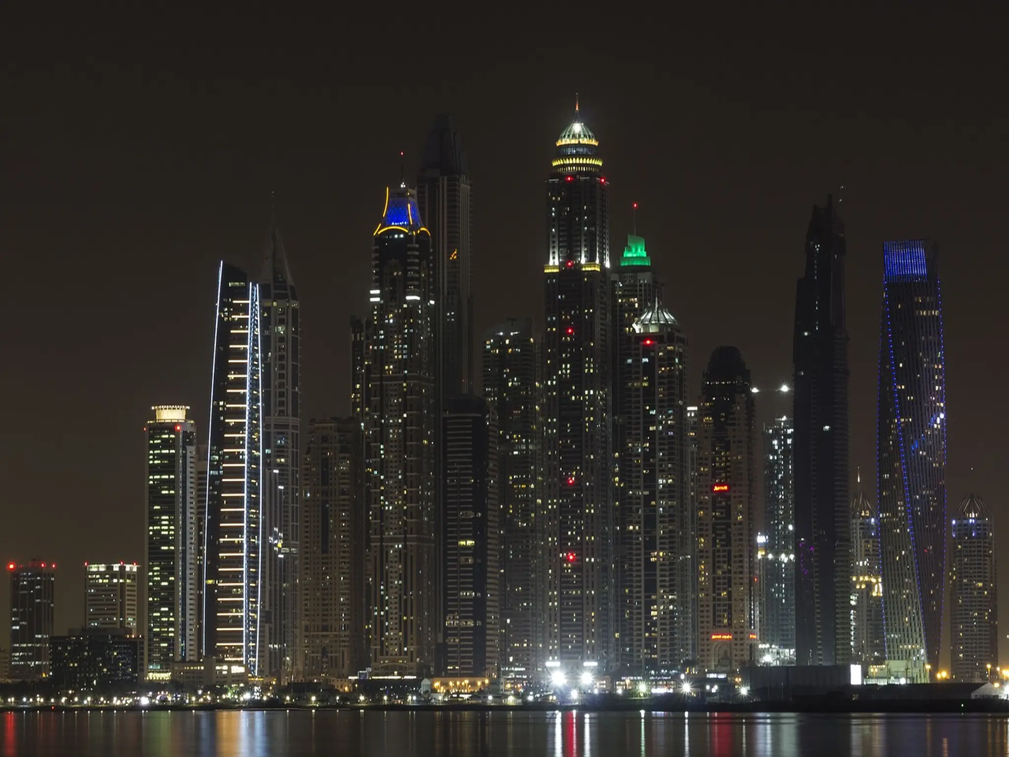 التصرفات العقارية في دبي تحلق إلى أعلي مستوي لها وتكسر حاجز الـ 634 مليار درهم