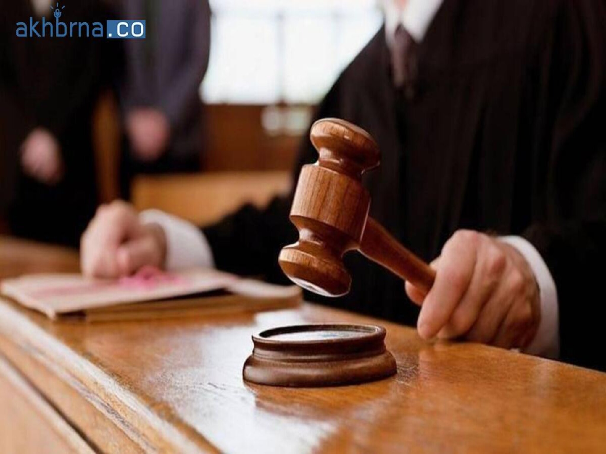 UAE Court Orders two Women to Pay 40,000 AED in compensation for insulting a man
