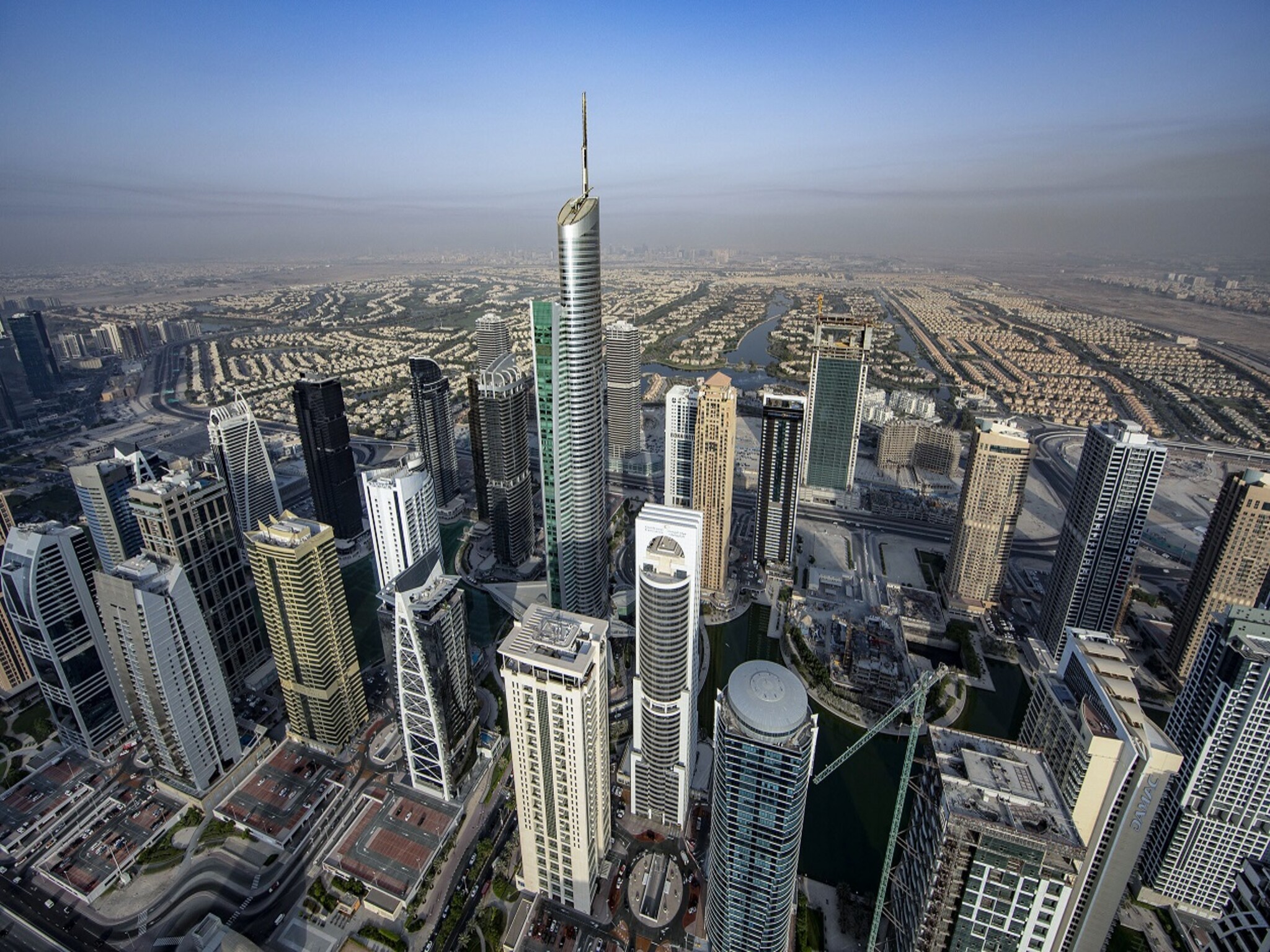 إطلاق برنامج "دبي للوسيط العقاري" لرفع نسبة الوسطاء المواطنين إلى 15% في 3 أعوام