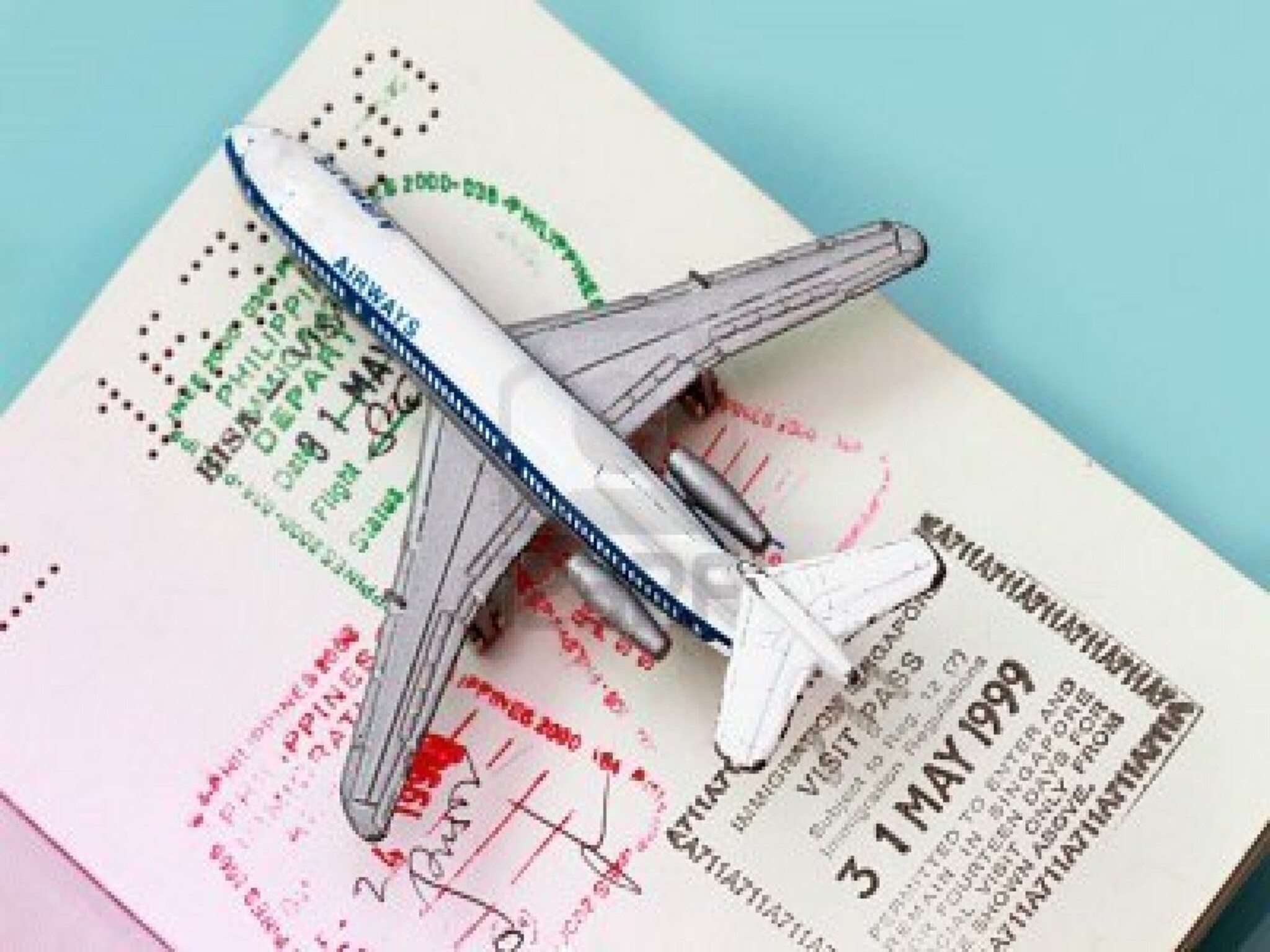 ٧ وجهات يمكن للمقيمين في الإمارات السفر إليها بدون تأشيرة مسبقة