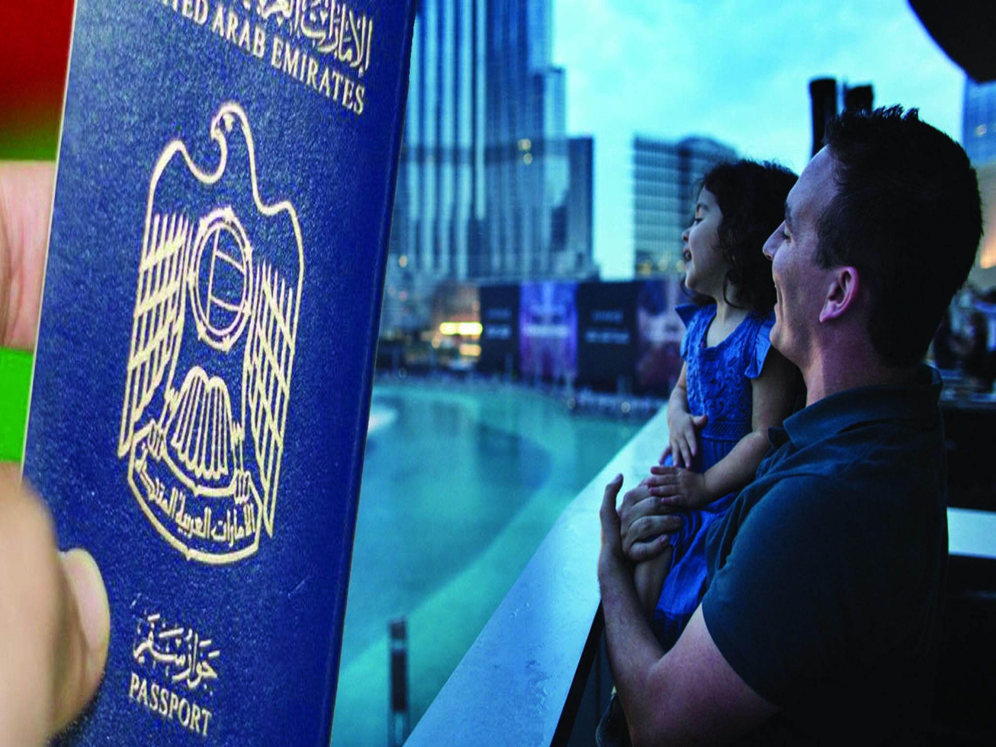 The UAE sets 4,000 dirhams per month for residents to issue a family residency visa