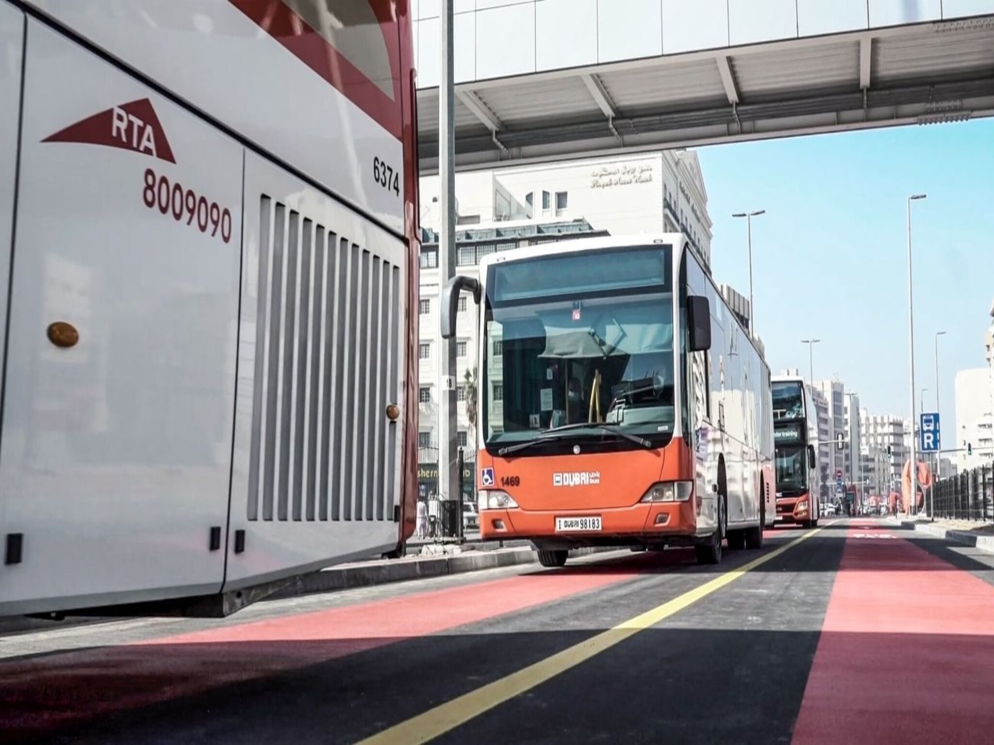 إعتماد خطة تنفيذ مسارات جديدة للحافلات ومركبات الأجرة في دبي