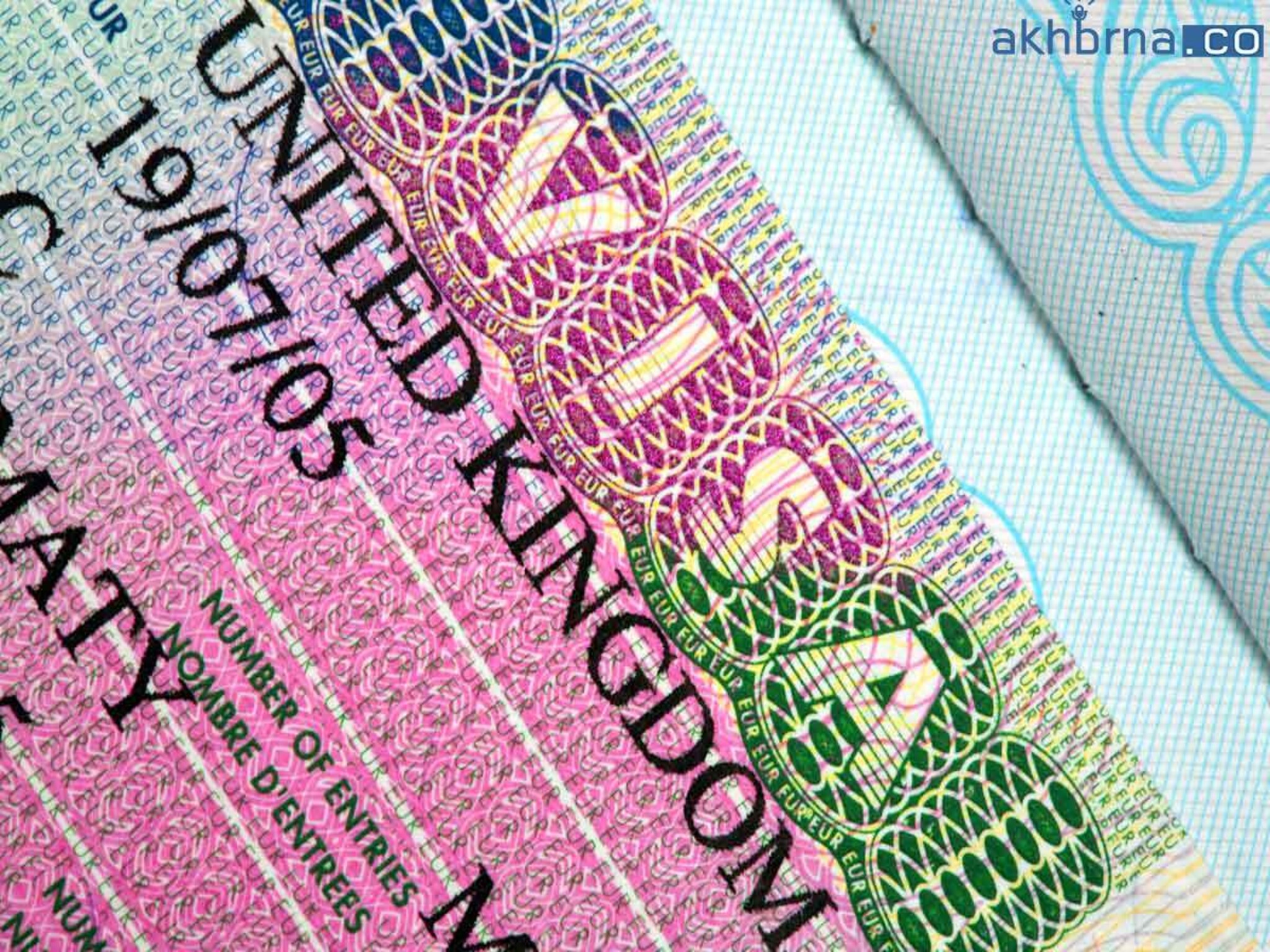 UK announces a 55% increase in the minimum income for family visa sponsors