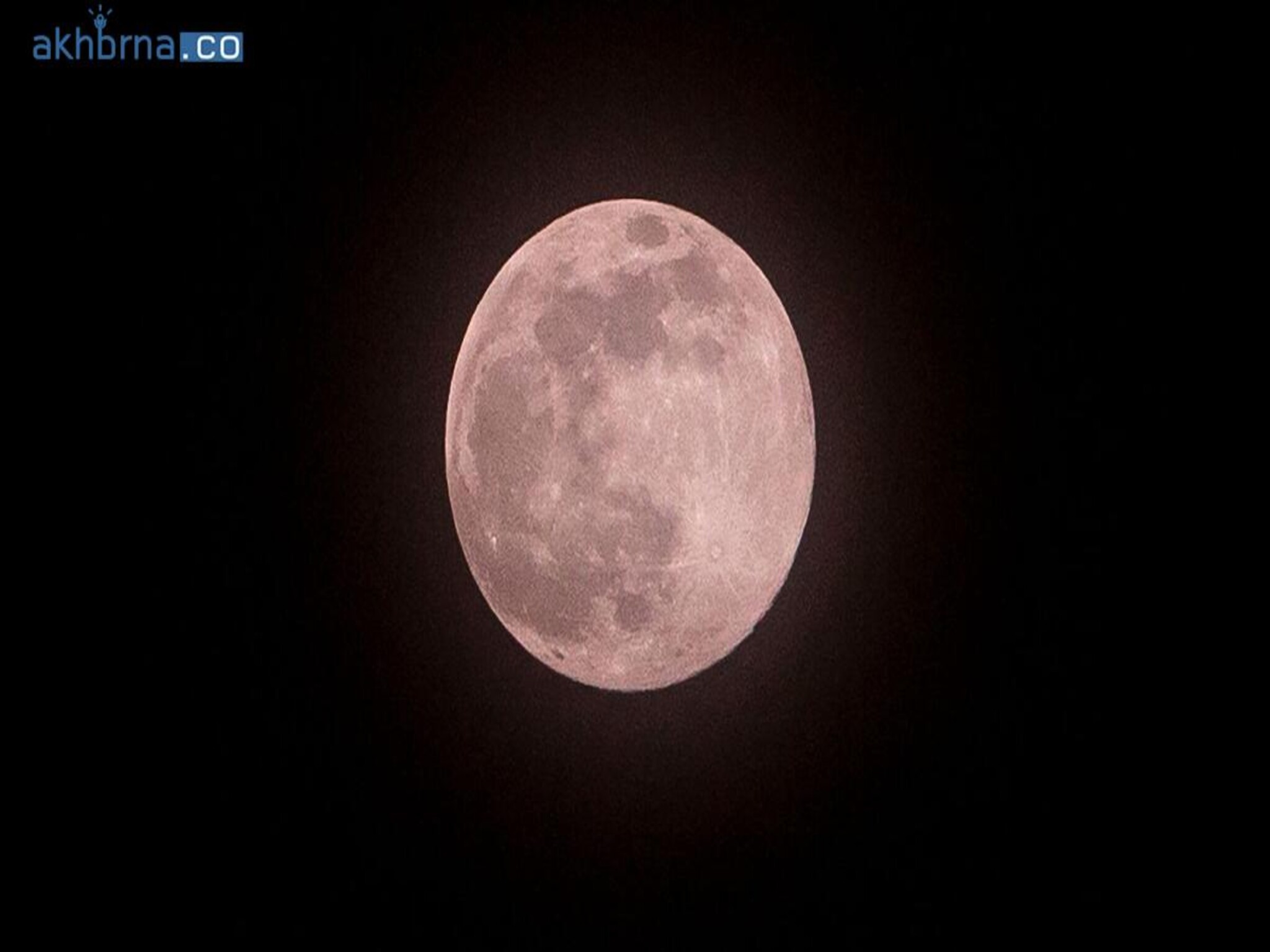 UAE skies to witness a pink supermoon tonight; check when and where to catch it