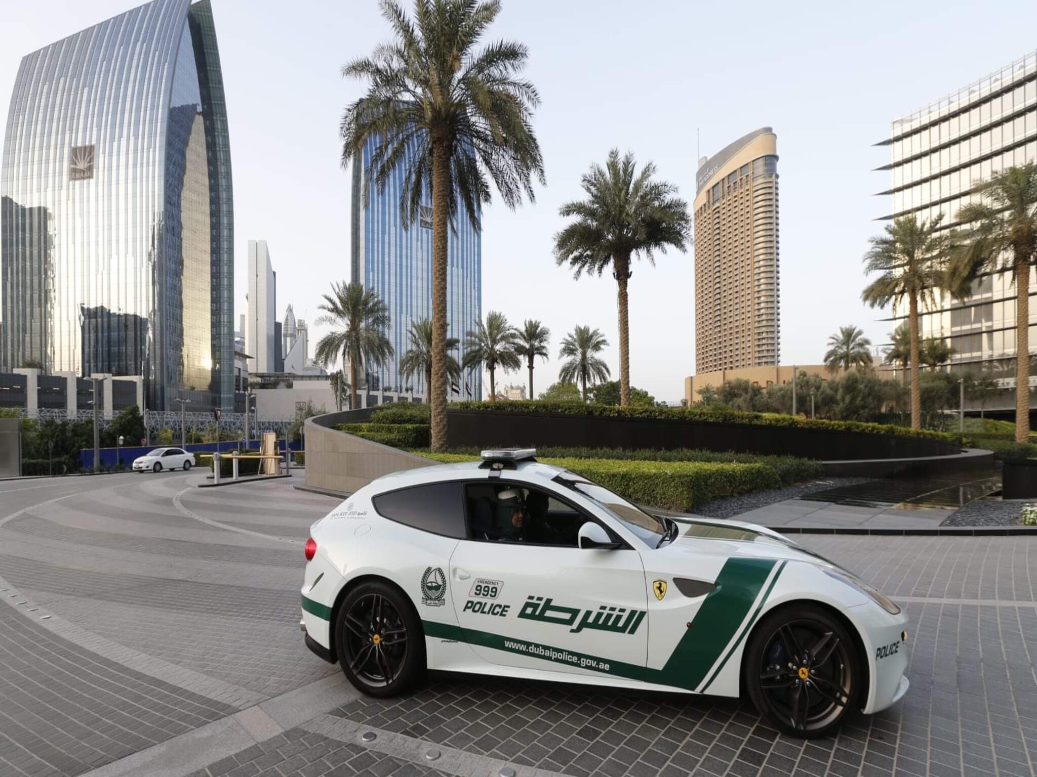 Dubai Police announces 150 vacancies