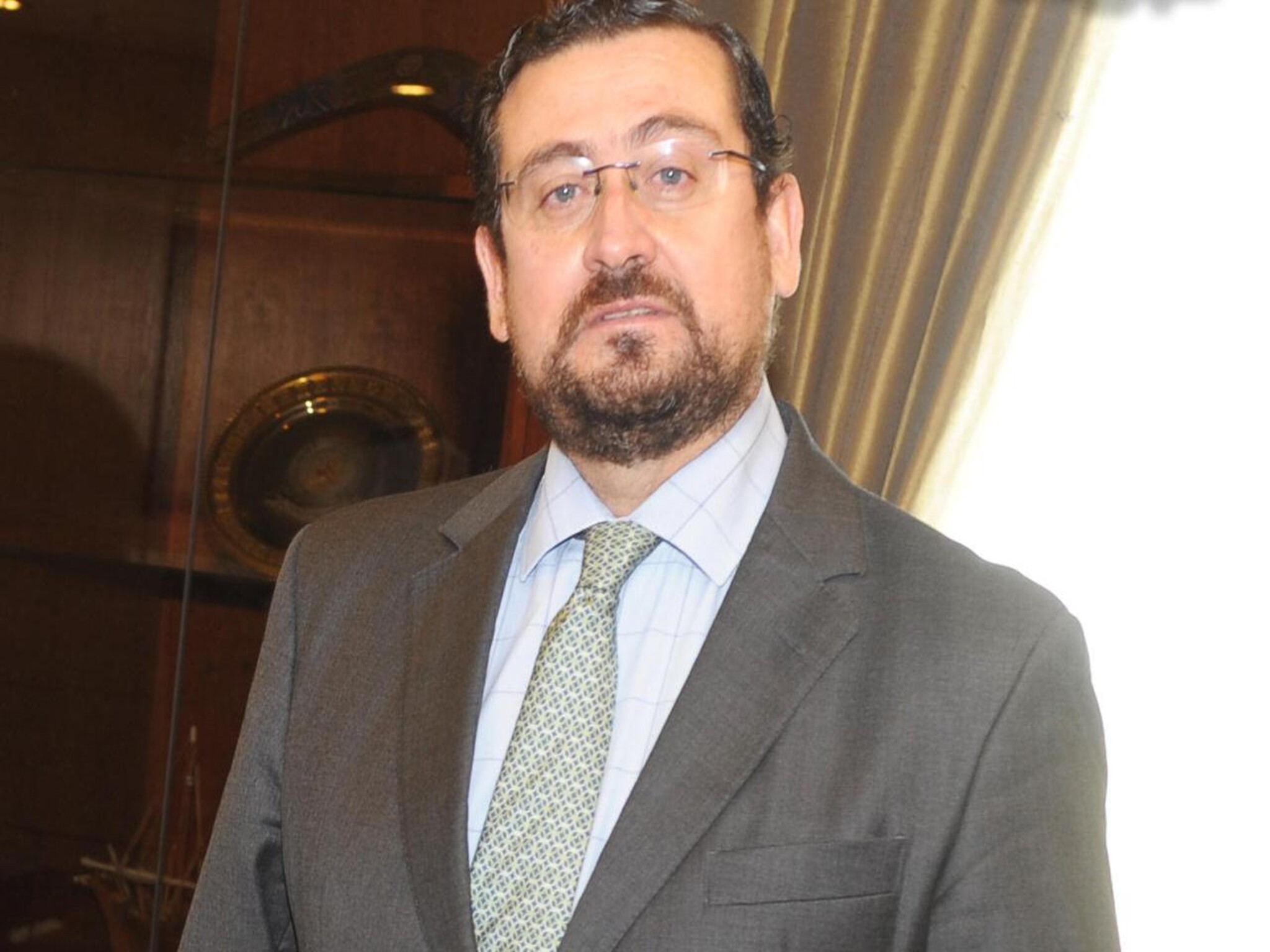 The Spanish Ambassador opens new visa centers in Kuwait