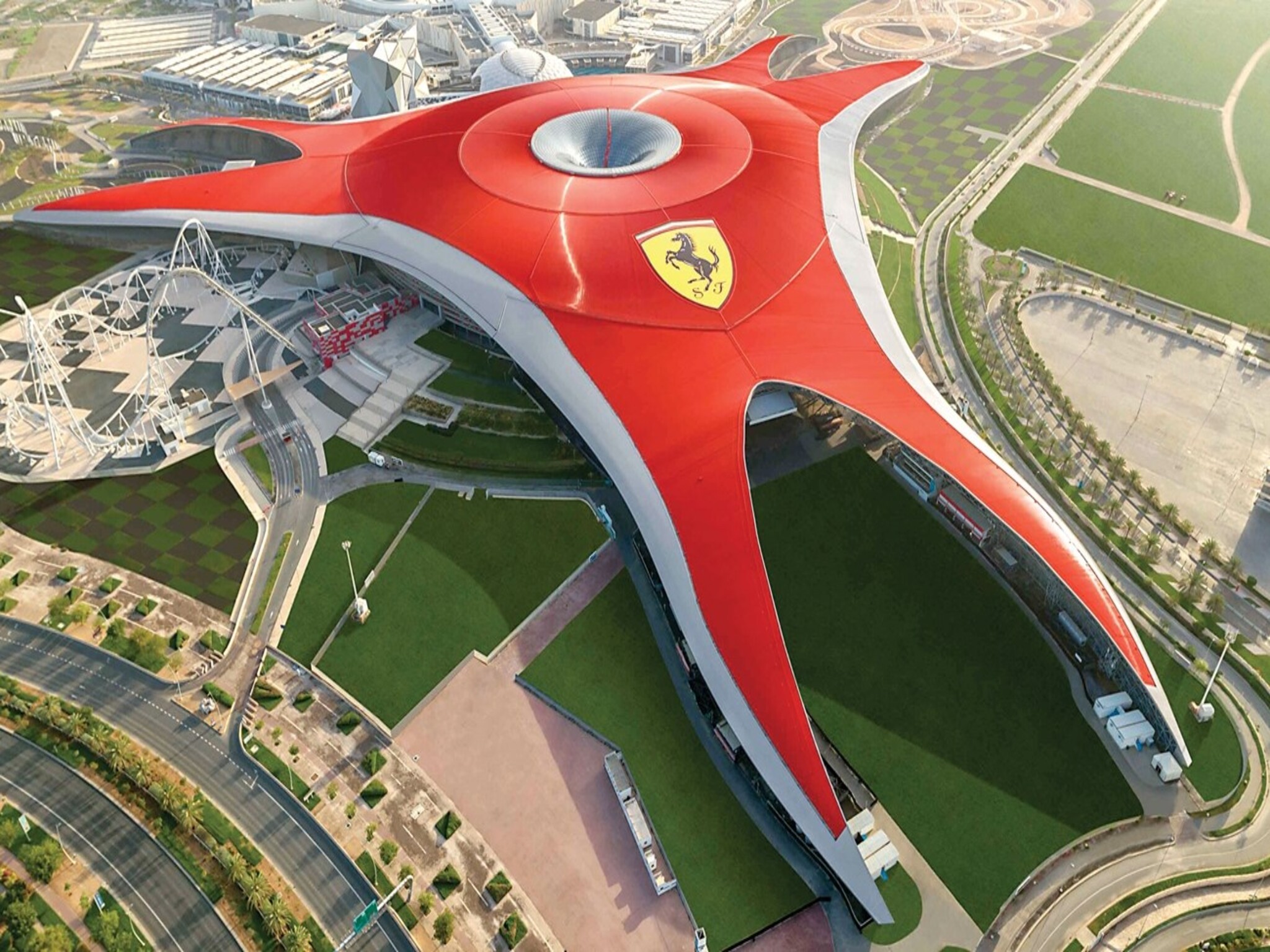 شروط دخول فيراري وورلد أبوظبي Ferrari World 2024 وأسعارها ومواعيد العمل