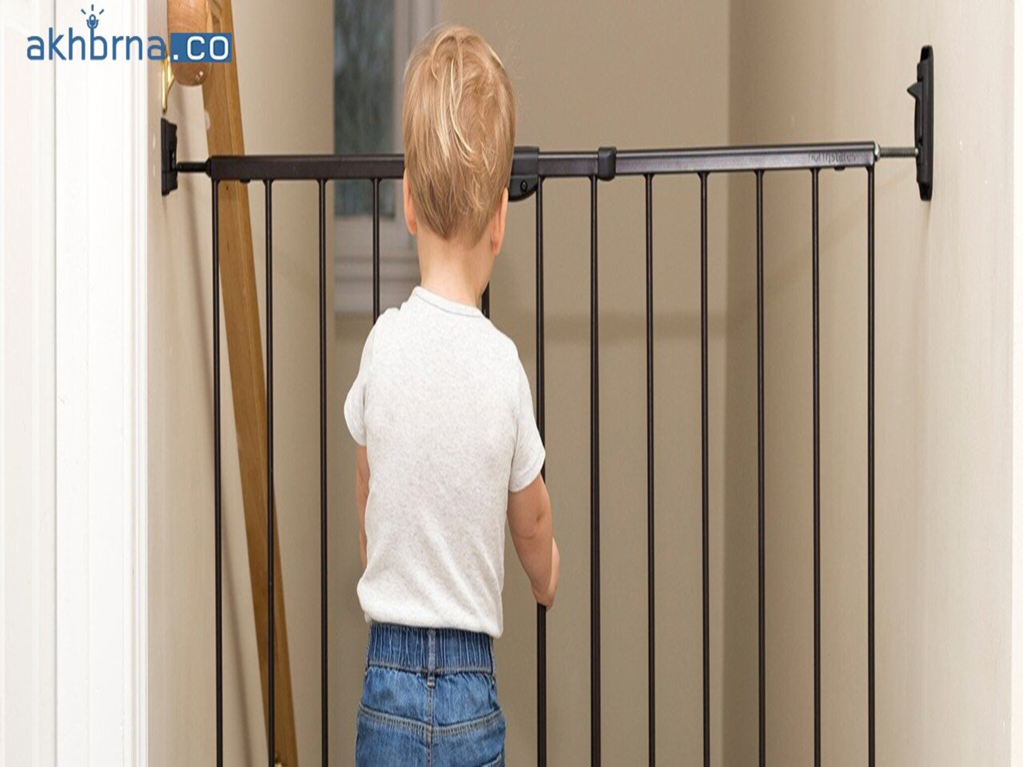 The UAE urges parents to install baby gates for child home safety