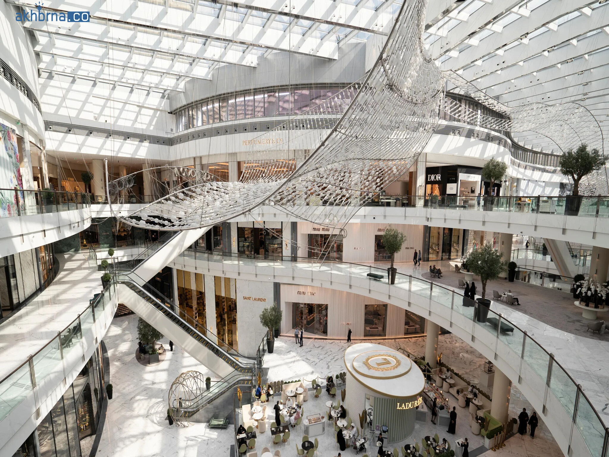 Dubai Mall Unveils Massive Expansion, Adding 240 New Stores in $408m Project