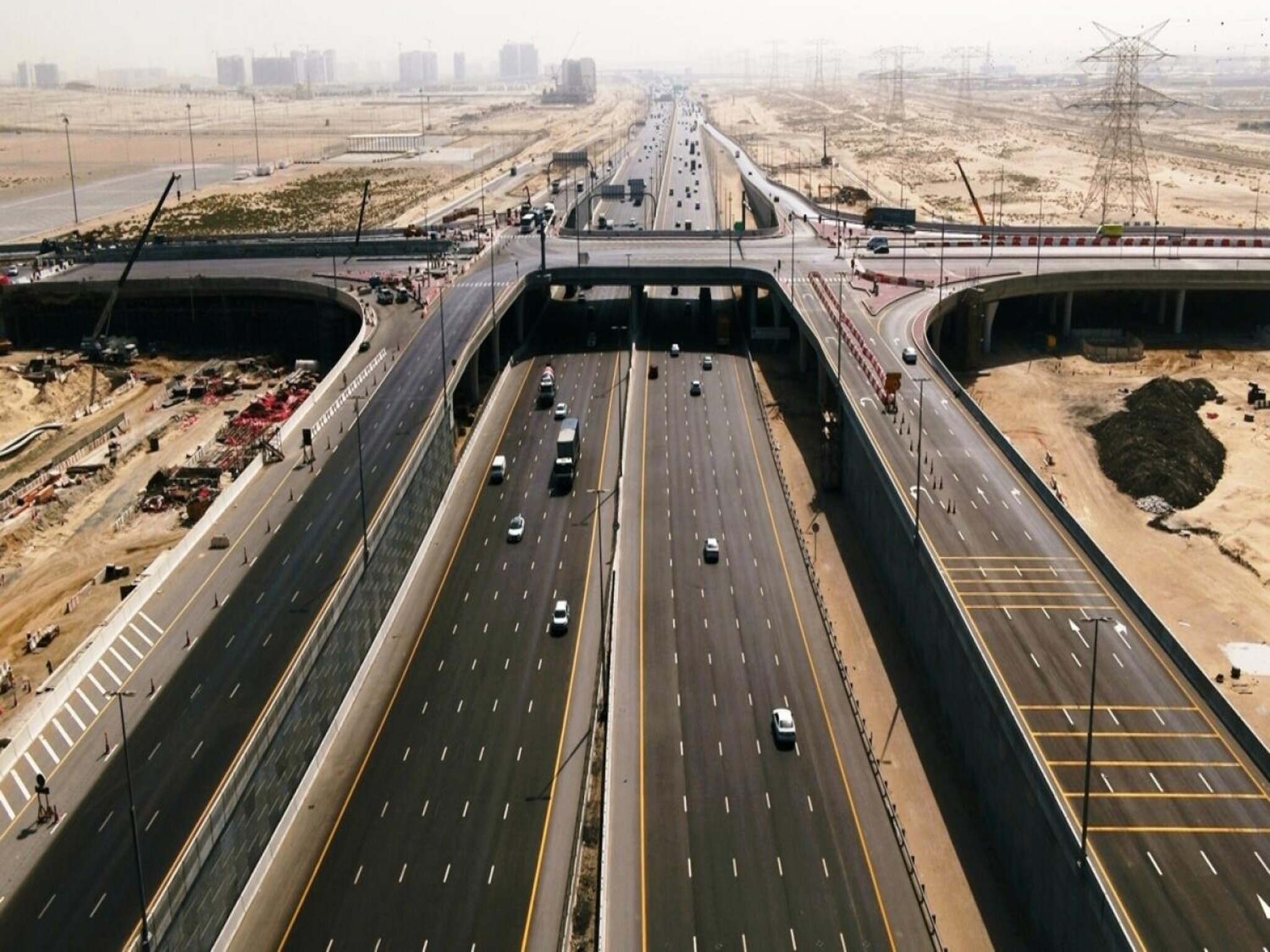 الإمارات تعلن عن قانون المرور الاتحادي الجديد ٢٠٢٤
