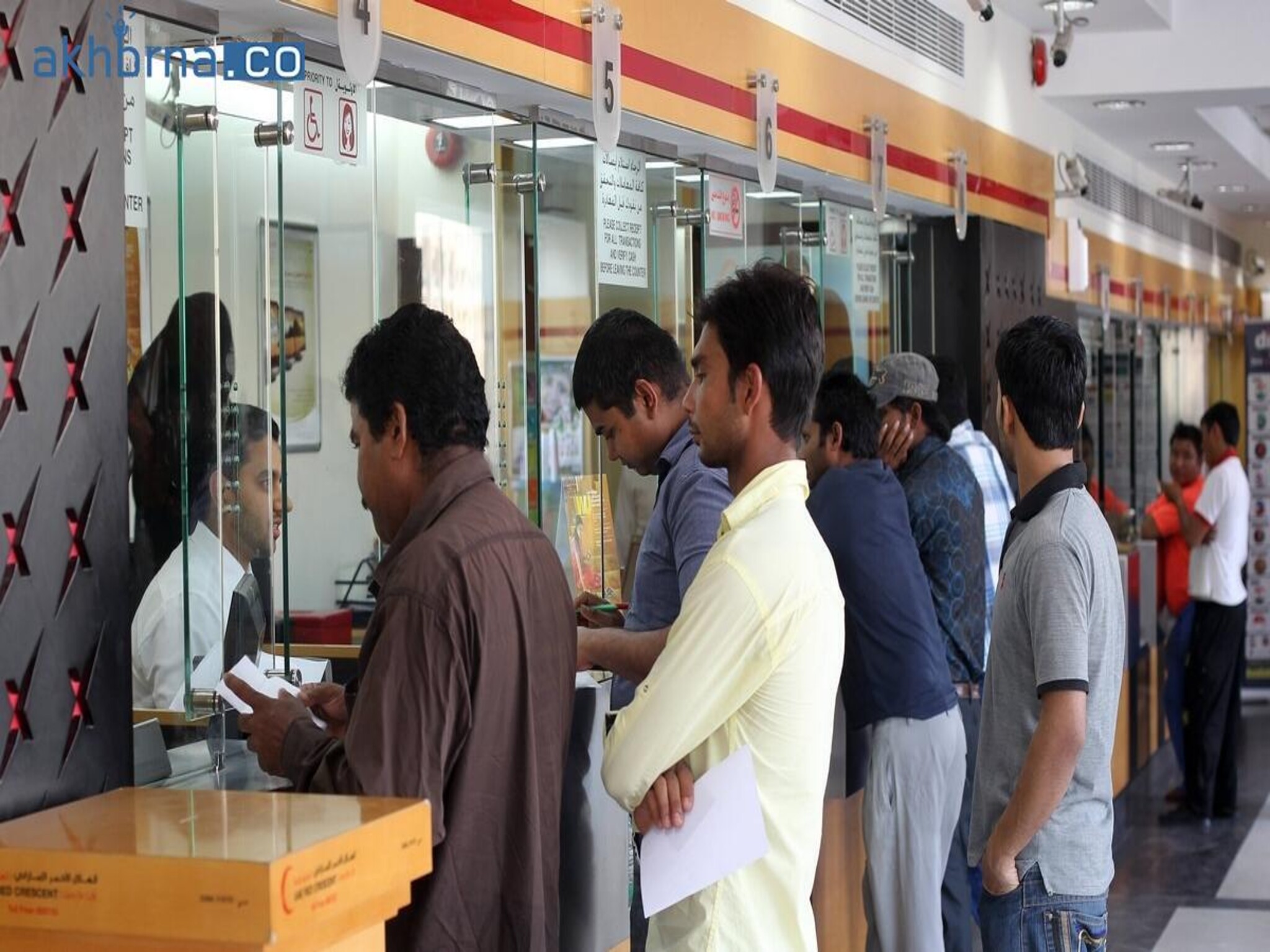 UAE advises Pakistani expats to use official channels for remittance